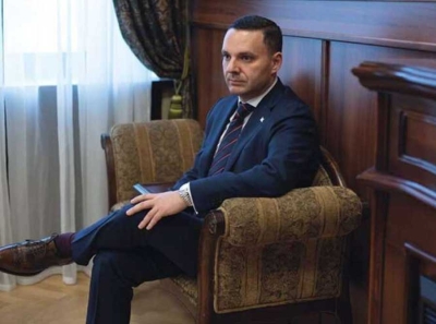 Дипломатическая франшиза для олигарха Ракишева: каким образом экс-посол Олег Фирер превратил миссию Гренады в штаб-квартиру окружения Кадырова