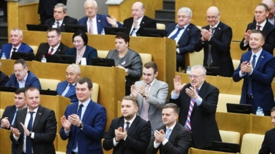 Иркутяне требуют снять Якубовского с выборов из-за незаконной стройки