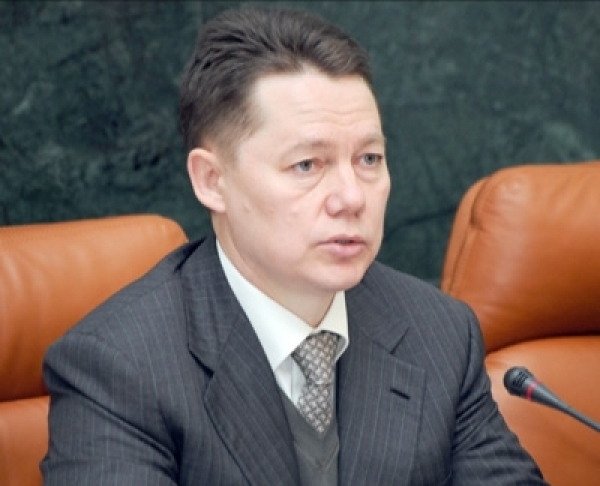 Контрольно-ревизионное управление Верховного суда РФ возглавляет Пётр Бобылёв-фиктивный разведенец